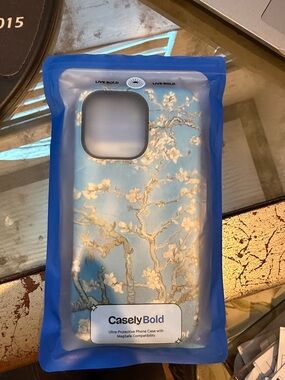 CaselyBold Blue Floral Protective Phone Case PLUS free item